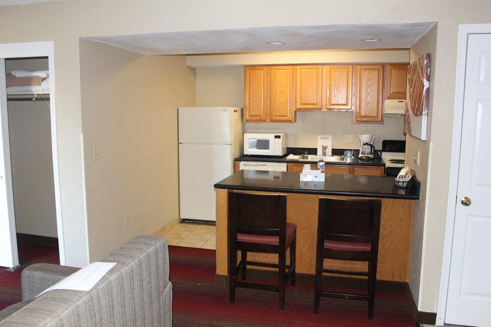 Hawthorn Extended Stay By Wyndham Wichita Exterior photo